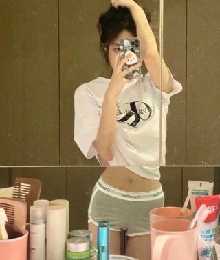 Calvin Klein Jeans White Logo T-Shirt view 9