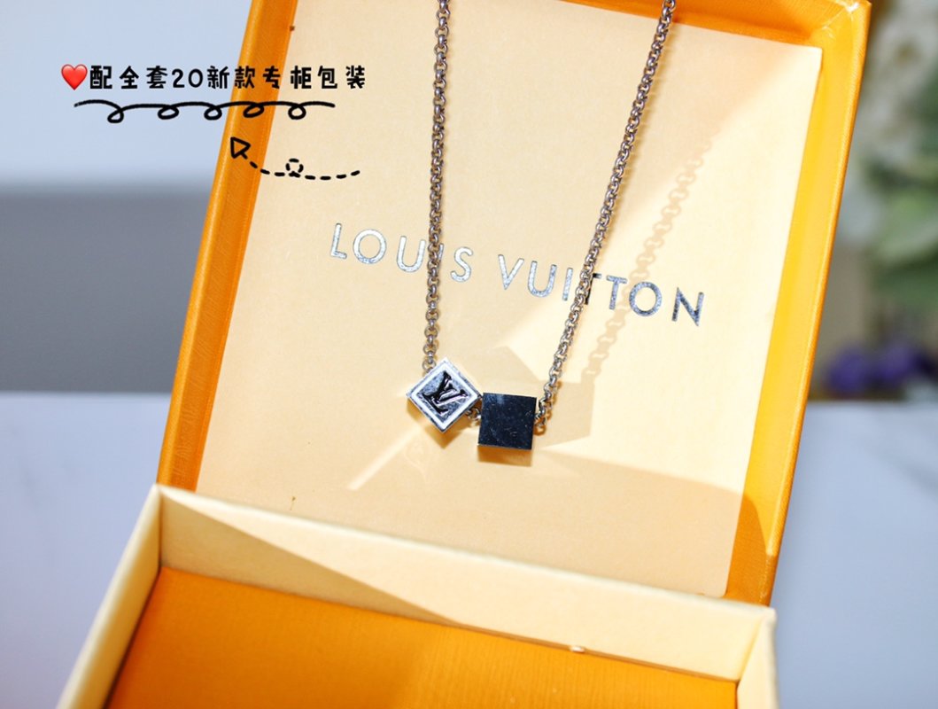 Louis Vuitton Gambling Dice Pendant Necklace - Silver view