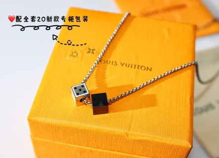 Louis Vuitton Gambling Dice Pendant Necklace - Silver view 5