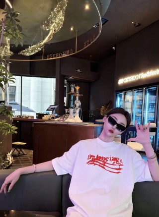 Balenciaga Distressed Logo White T-Shirt view 3