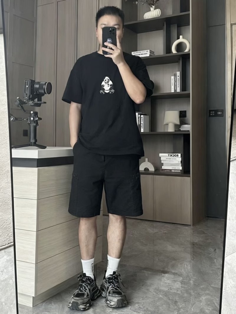 Black Short Sleeve T-Shirt with Graphic Print