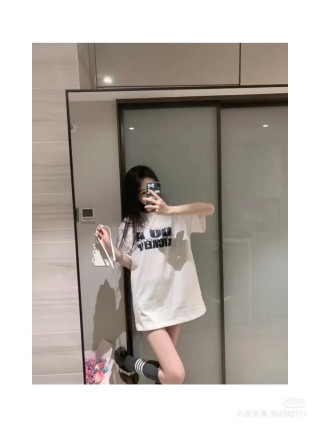 White Graphic Print Short Sleeve T-Shirt view 6