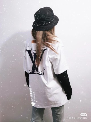 White Graphic Print Short Sleeve T-Shirt view 7