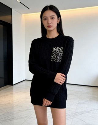 Loewe Anagram Logo Black Crewneck Sweater view 5