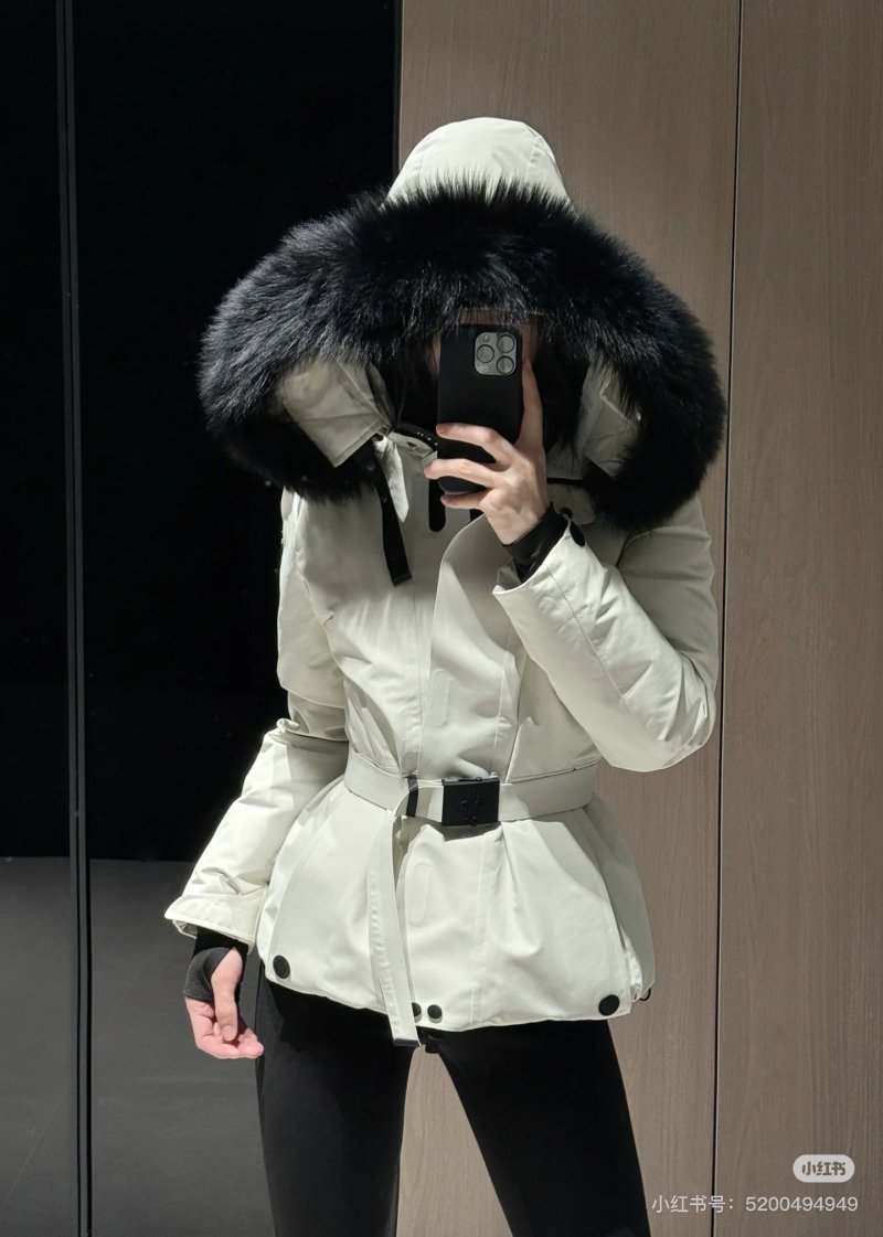 Moncler Bauges Hooded Down Jacket with Fur Collar - Cream view