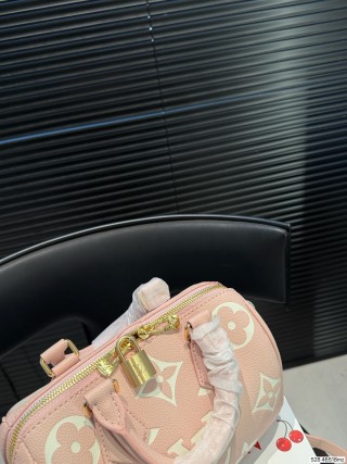 Louis Vuitton Pillow Bag Pink Monogram view 4