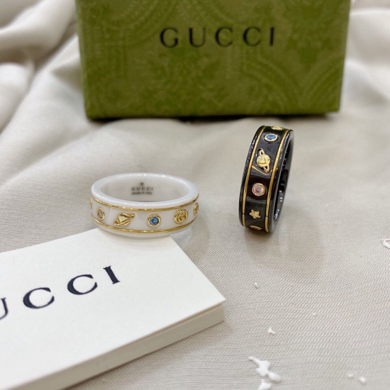 Gucci Icon Bee Ceramic & Gemstone Ring - White & Gold view