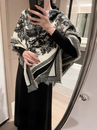 Dior Velvet Square Scarf 140cm Pink & Cream view 5