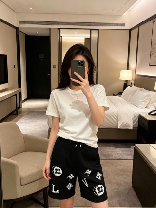 Louis Vuitton Monogram Casual Black Shorts view 2