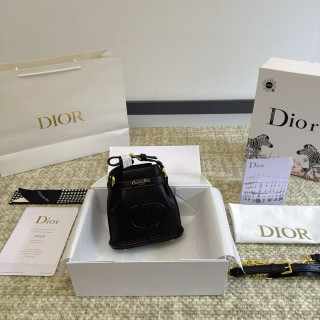 Dior Cest Dior Black Bucket Bag 18cm view 3