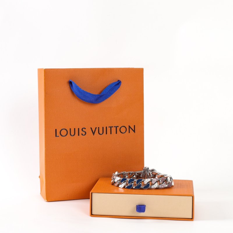 Louis Vuitton Chain Links Silver Bracelet view