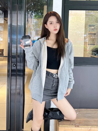 Grey Zip-Up Oversized Jacket view 9
