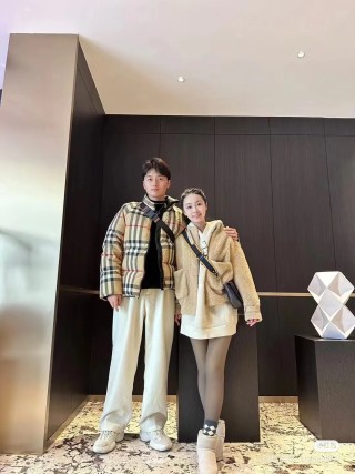 Burberry Beige Check Quilted Down Jacket view 6