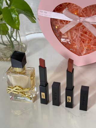 YSL Free Water & Rouge Volupté Lipstick Heart-Shaped Gift Set view 8