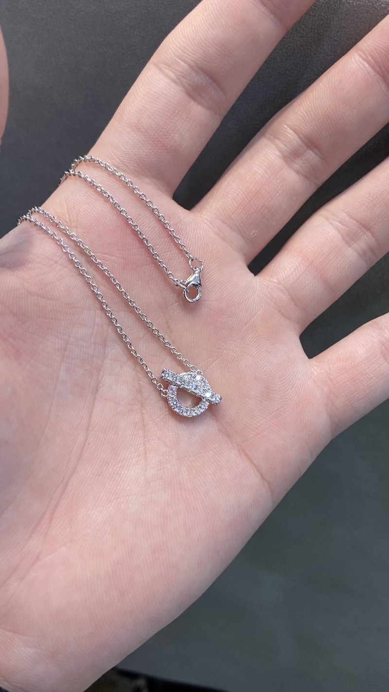 Hermès Pavé Diamond TO Pendant Necklace - White Gold