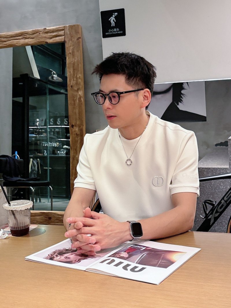 Essentials White Crew Neck Short Sleeve T-Shirt view