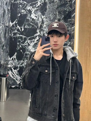 Black Denim Jacket - Classic Button-Up Style view 3