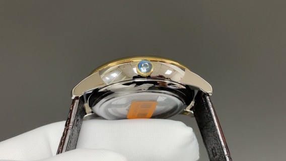 Omega De Ville Prestige Automatic Steel Watch 41mm view 4