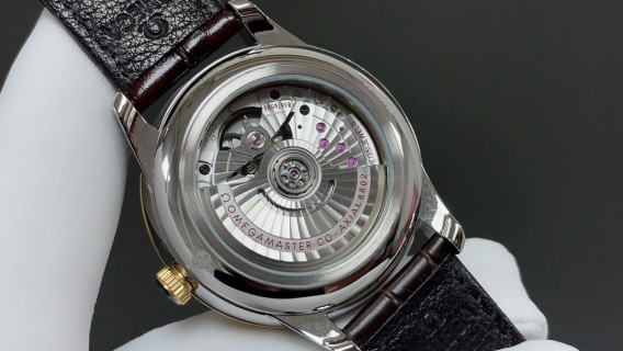 Omega De Ville Prestige Automatic Steel Watch 41mm view 6