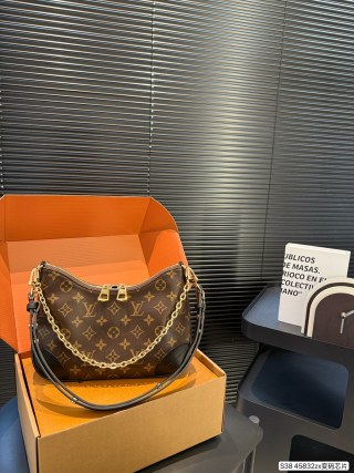 Louis Vuitton Monogram Shoulder Bag with Chain Strap view 3