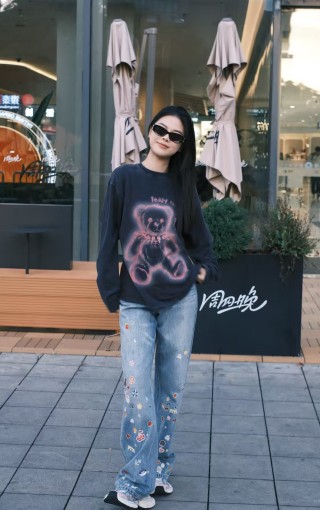 Black Teddy Bear Graphic Long Sleeve T-Shirt