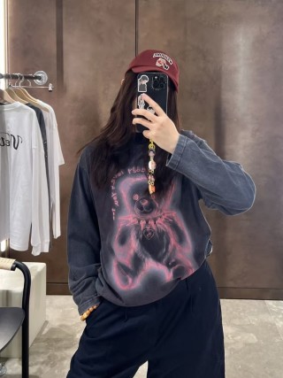 Black Teddy Bear Graphic Long Sleeve T-Shirt view 4