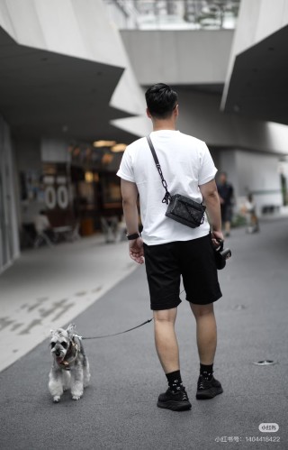 Louis Vuitton Soft Trunk Monogram Crossbody Bag Black view 3