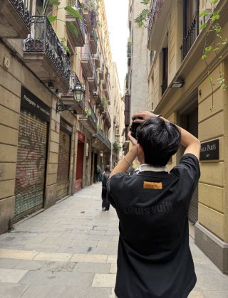Louis Vuitton Black Logo T-Shirt with Yellow Patch view 3