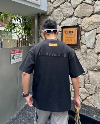 Louis Vuitton Black Logo T-Shirt with Yellow Patch view 4