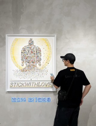 Louis Vuitton Black Logo T-Shirt with Yellow Patch view 5