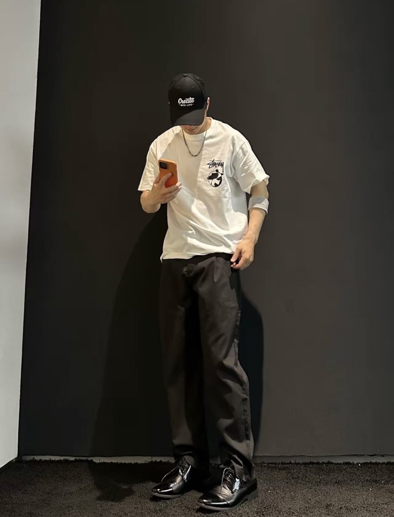 Stüssy Cream Short Sleeve T-Shirt with Logo Print view