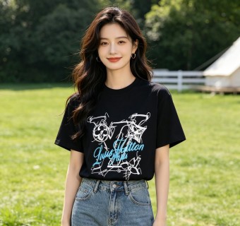 Black Graphic Print Short Sleeve T-Shirt view 2