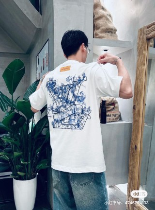 White Graphic Print Short Sleeve T-Shirt with Blue Sketch Design view 4