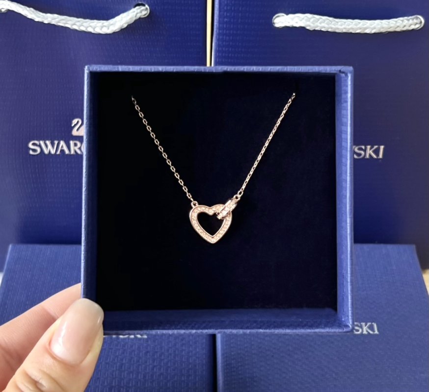 Swarovski Lovely Heart Pendant Necklace Rose Gold view