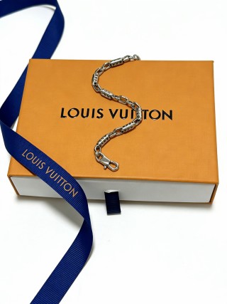 Louis Vuitton Silver Chain Link Bracelet view 2