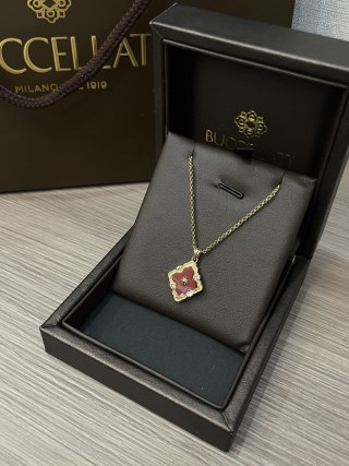 Buccellati Opera Tulle Four-Leaf Clover Gold Necklace - Red Agate