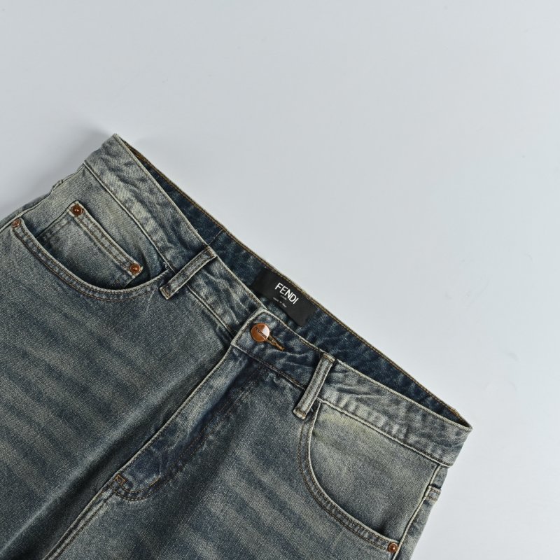 Premium UA Vintage Wash Straight Leg Jeans – Medium Blue view