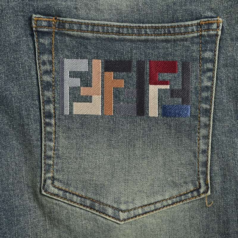 Premium UA Vintage Wash Straight Leg Jeans – Medium Blue view