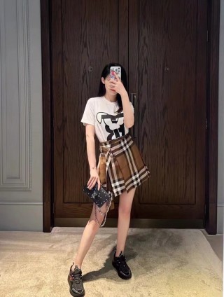 White Graphic Print Short Sleeve T-Shirt view 6