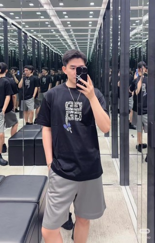 Black Graphic Print Short Sleeve T-Shirt with Floral Pattern view 5
