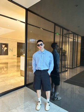 Black Cargo Shorts - Premium Fit view 3