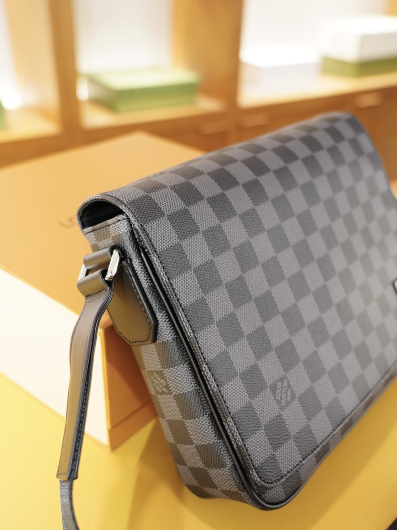 Louis Vuitton Damier Graphite Messenger Crossbody Bag Grey view