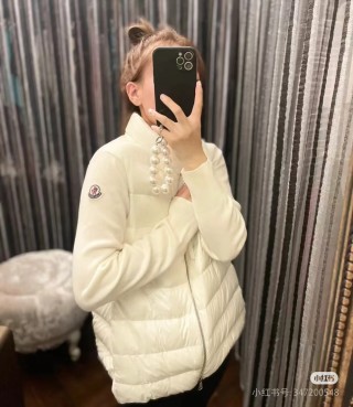 White Quilted Down Puffer Jacket view 9