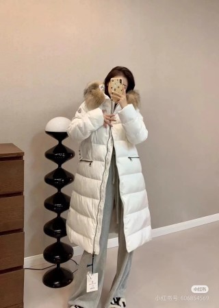 Moncler White Puffer Down Jacket with Fur Hood view 3