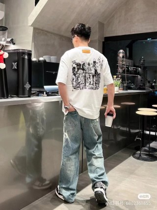 White Graphic Print Short Sleeve T-Shirt view 7