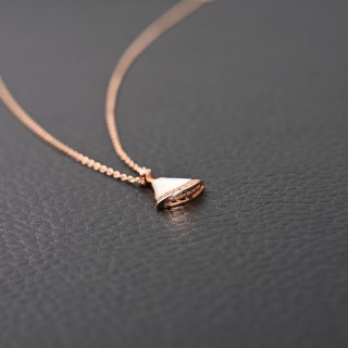 Bvlgari Diva Fan White Mother-of-Pearl Diamond Necklace view 6