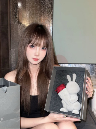 Eternal Rose Bunny Sweetheart Flower Figure - White with Red Rose view 2