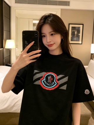 Moncler Black Logo Embroidered Short Sleeve T-Shirt