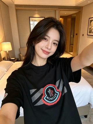 Moncler Black Logo Embroidered Short Sleeve T-Shirt view 3