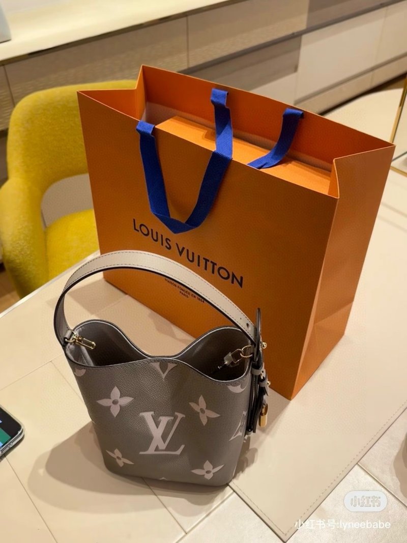 Louis Vuitton Monogram Canvas Shoulder Bag Taupe view